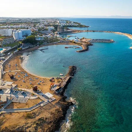 Golden Sands Nyaraló *