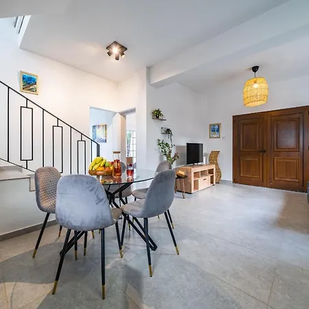 Golden Sands Paralimni