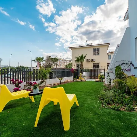 Golden Sands Paralimni
